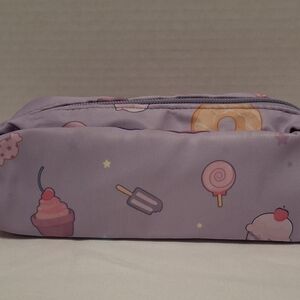 Sweet Lavender Cosmetics Makeup Pouch Nwot